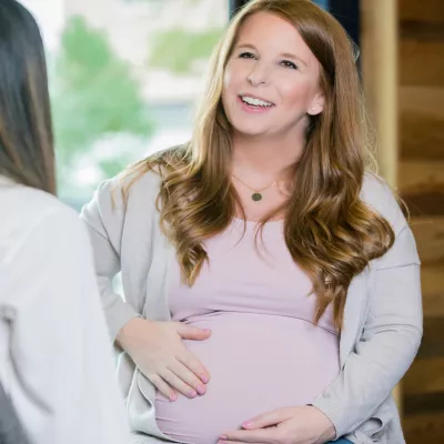 A mom-to-be meets with her doctor.