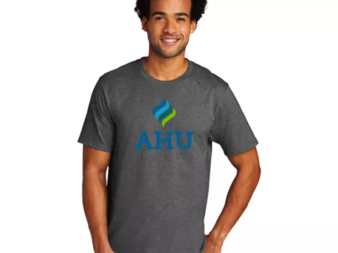 a man in an AHU shirt