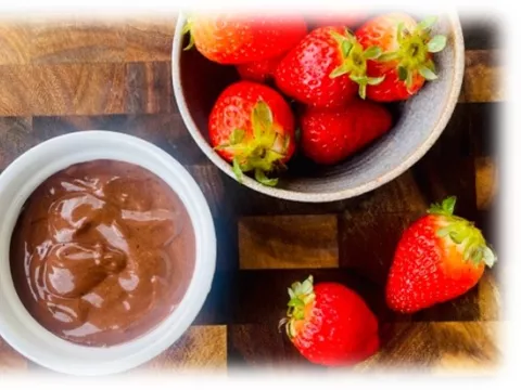 chocolate-greek-yogurt-dip-whi-recipe-1