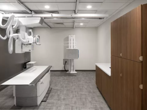 Care Pavilion Westchase exam room