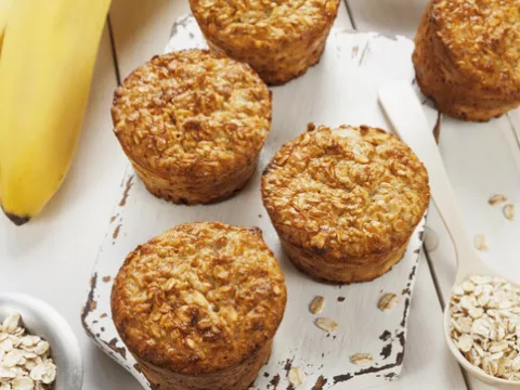 flax muffins and bananas