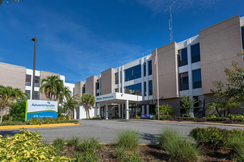 Exterior of AdventHealth Lake Wales.