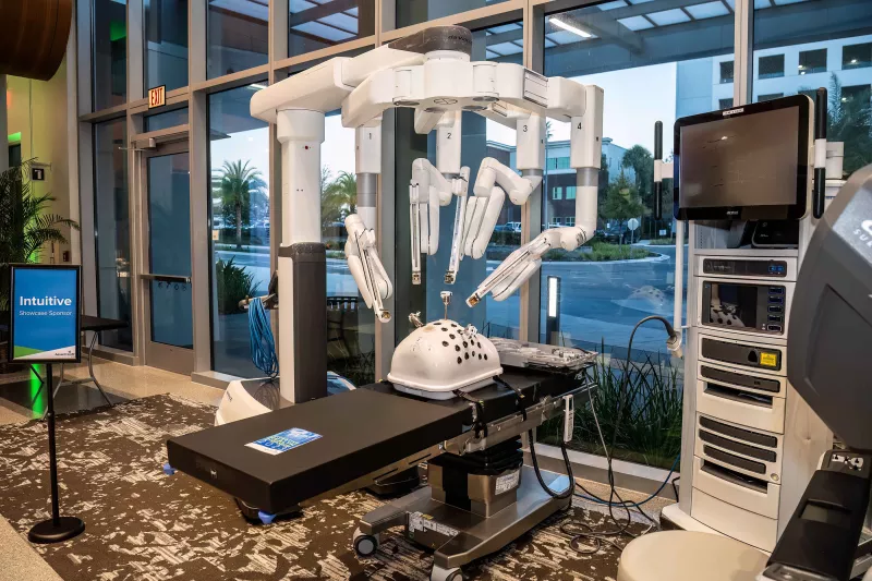 A surgical robot at the 2023 Digestive Health Symposium.
