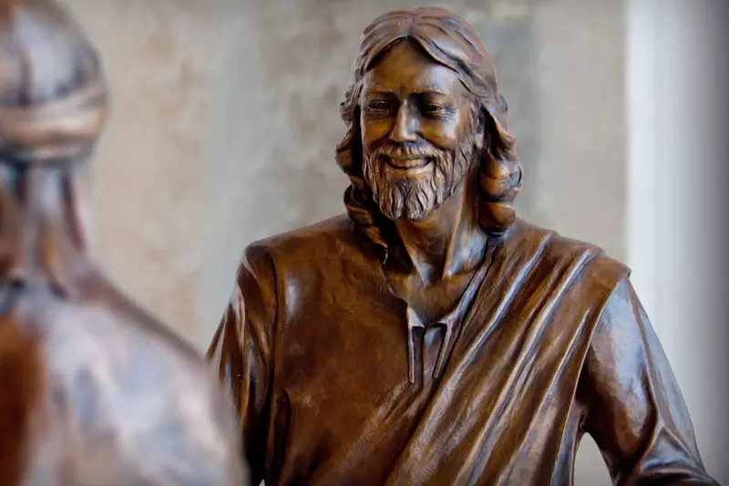 Bronze statue of Jesus Christ