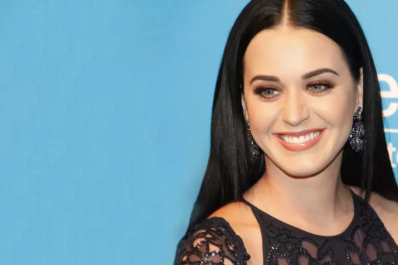 Musician Katy Perry announces surprise pregnancy