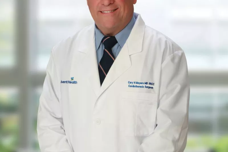 With decades of experience treating heart and lung conditions, cardiothoracic surgeon Dr. Cary Meyers has joined AdventHealth Medical Group and will care for patients at AdventHealth Daytona Beach. 