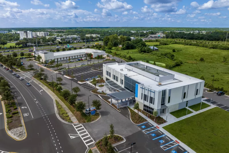 Overhead shot of the exterior of the AdventHealth Care Pavilion Central Pasco.