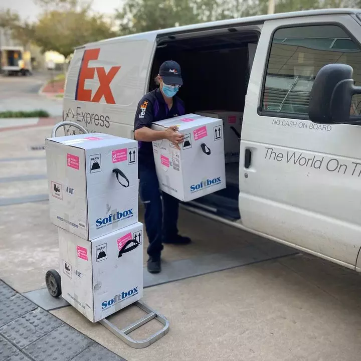 FedEx driver unloads COVID19 Vaccineat AdventHealth Orlando