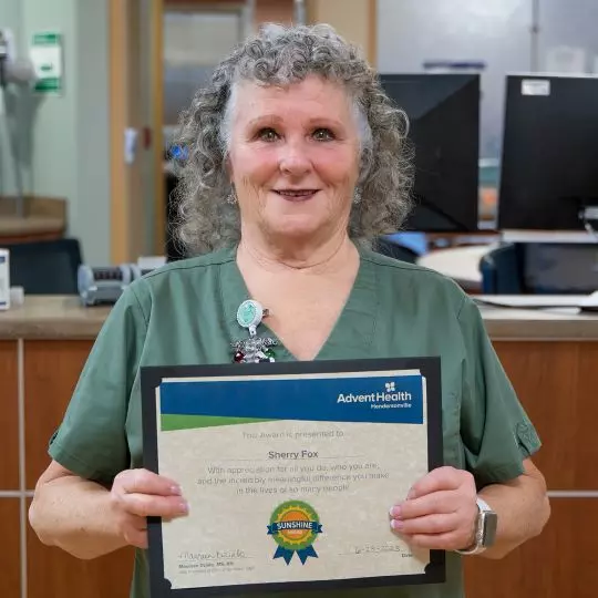 AdventHealth Patient Nominates Environmental Services Team Member  for Sunshine Award 