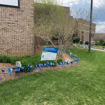 AdventHealth Pinwheel Garden Gives Even More Timely Reminder to Help Prevent Child Abuse During Crises Such as Pandemics
