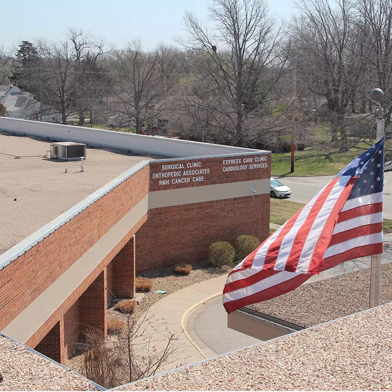 Ransom Memorial Hospital with flag on a flag pole