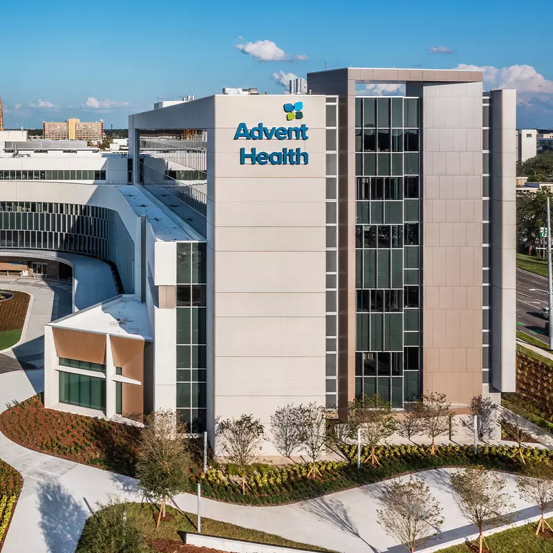 Exterior of Taneja Center for Surgery at AdventHealth Tampa.