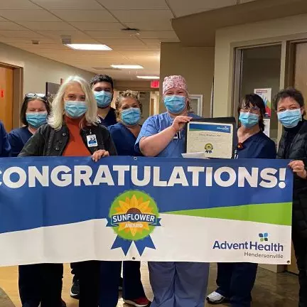 AdventHealth Hendersonville Celebrates Newest Winner of The Sunflower Award for Patient Care