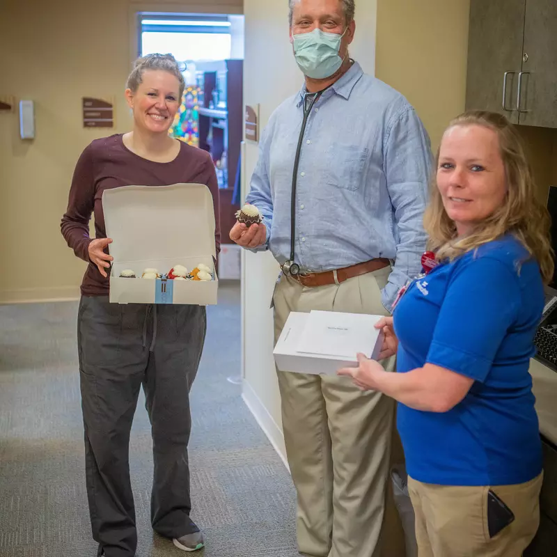 AdventHealth Hendersonville Delivers Special Gift to Physicians for Doctor’s Day