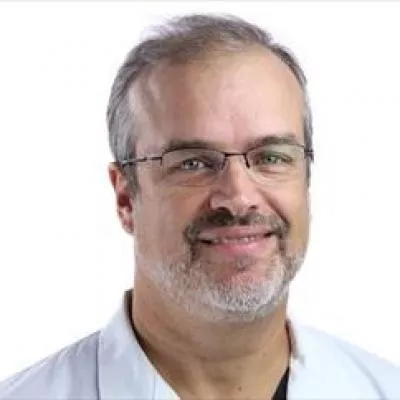 Eduardo Oliveira, MD