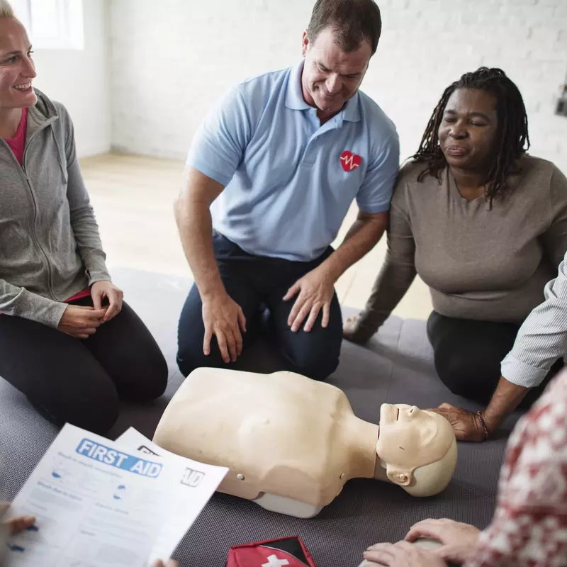 A group gets trained in CPR.