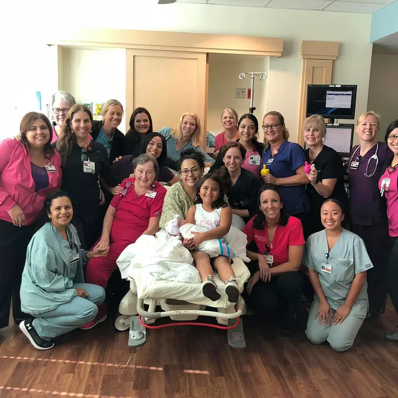 Kayley and the team of Nurses at AdventHealth
