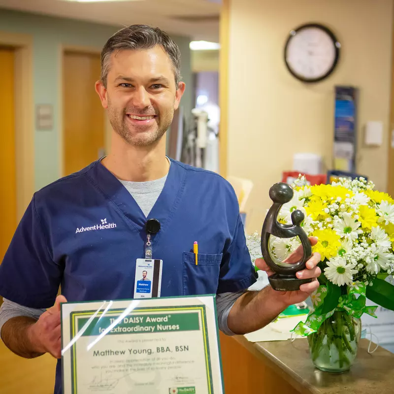 AdventHealth Hendersonville Honors Newest Recipient of the DAISY Award for Extraordinary Nurses