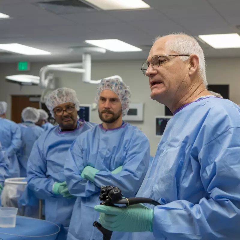 surgeons in an lab