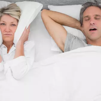 snoring causes partner to have difficulty with sleeping