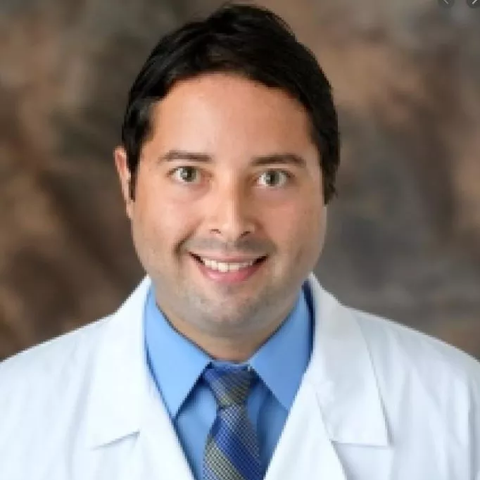 Photo of Eduardo Hernandez, MD