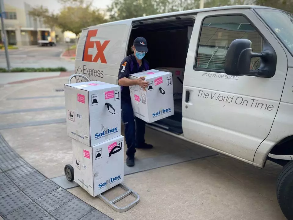 FedEx driver unloads COVID19 Vaccineat AdventHealth Orlando